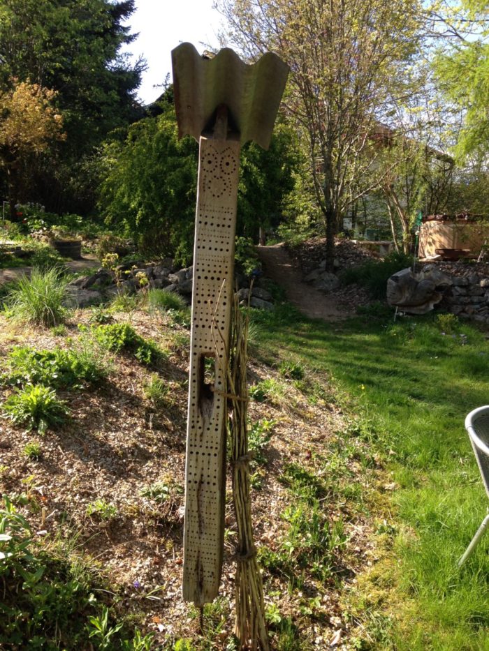 Wildbienenhotel in meinem Naturgarten