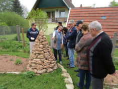 Feldlesesteine – Welchen Nutzen hat diese Pyramide?